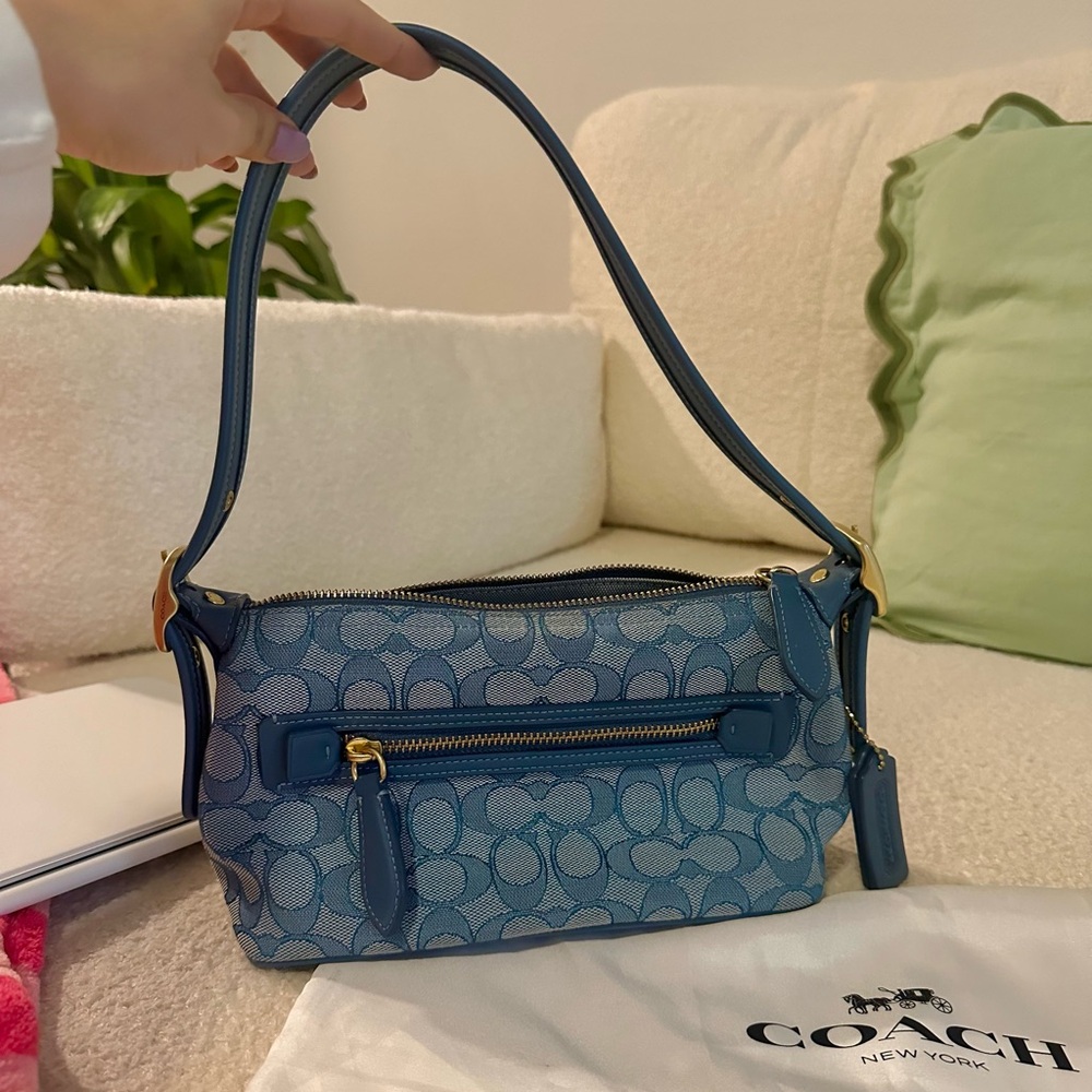 Coach Demi Bag in Signature Jacquard BLUE like new